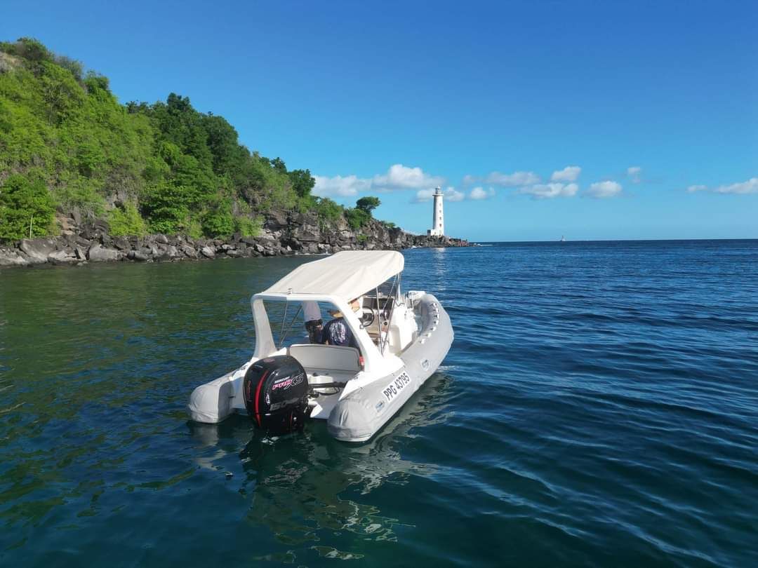 Permis côtier en Guadeloupe : tout ce qu’il faut savoir pour louer un bateau.